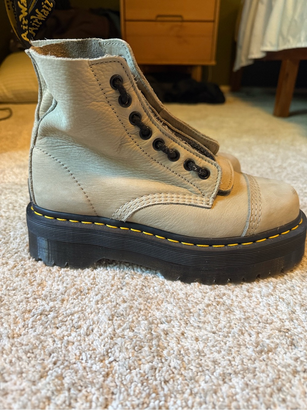 Dr. Martens Sinclair Zip Front Books